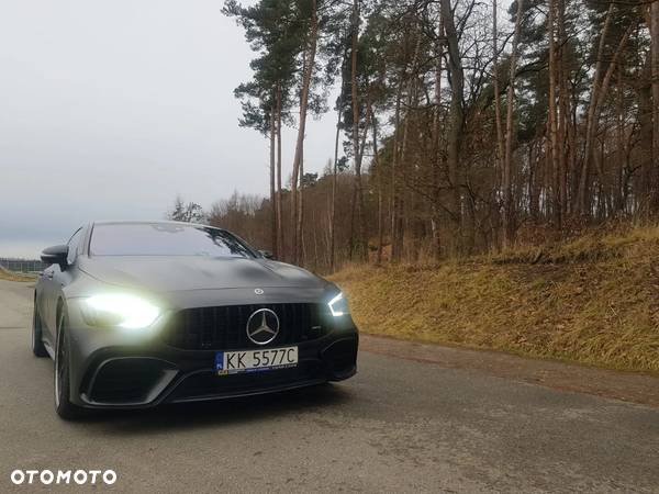 Mercedes-Benz AMG GT 63 S 4Matic+ Coupe Speedshift MCT 9G Sonderedition Rubellitrot - 25