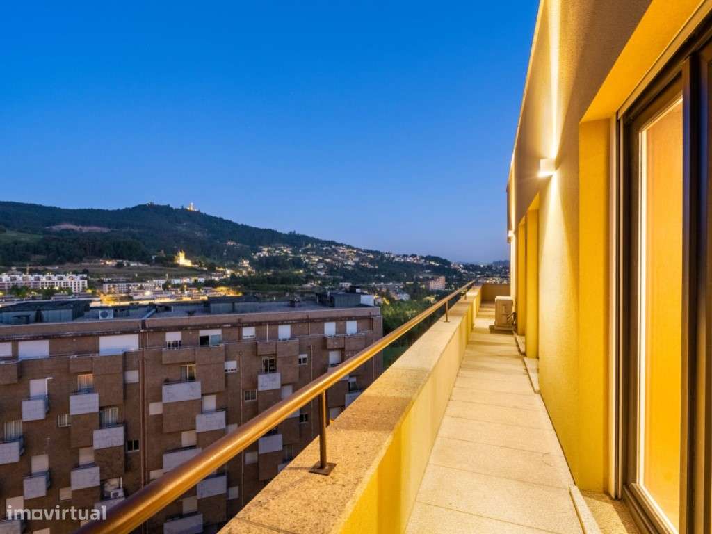 Triplex de Excepção com Rooftop e Vistas sobre Guimarães e a Serra ...-17