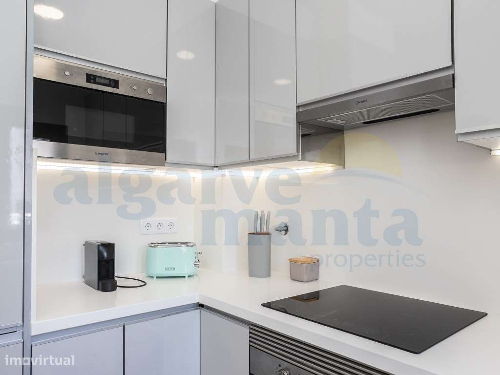 Apartamento T2 em Condomínio Privado - Perto da Praia da Manta Rota-10