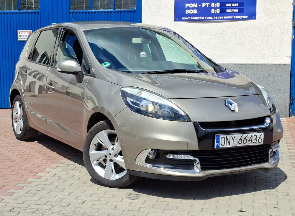 Renault Scenic III (2009-2016) ENERGY TCe 115 S&S Authentique 2013