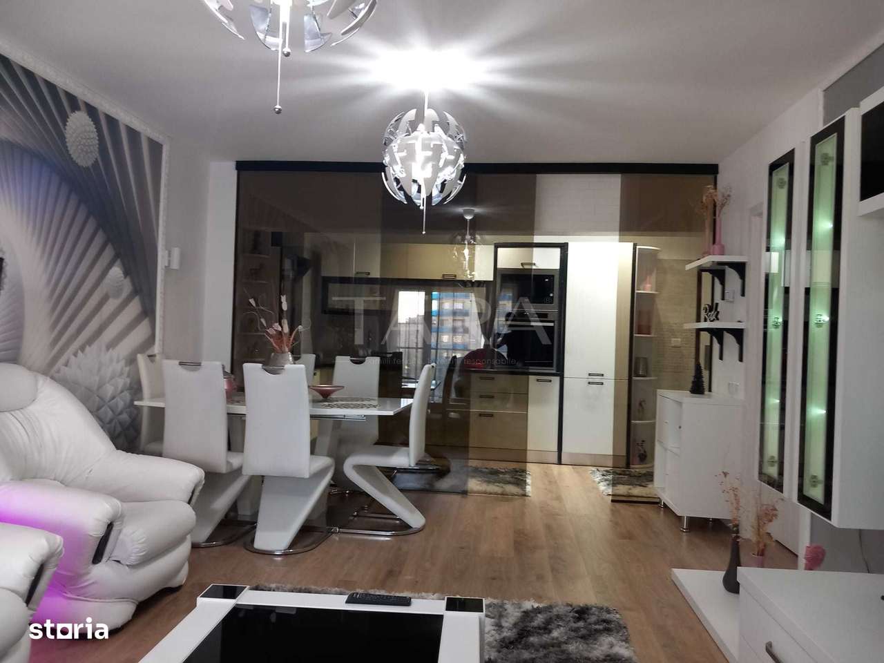 Apartament modern cu vedere spre lac – Viva City, lângă Iulius Mall - Imagine principală: 3/8