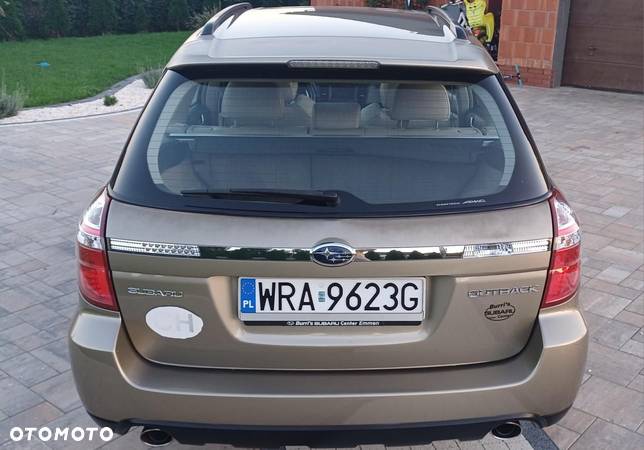 Subaru Outback - 11