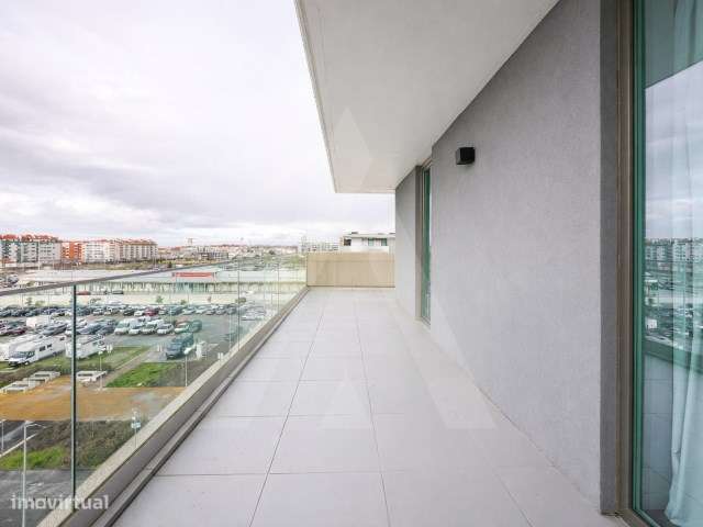 Apartamento T2 semi-novo no centro da cidade - Grande imagem: 3/30