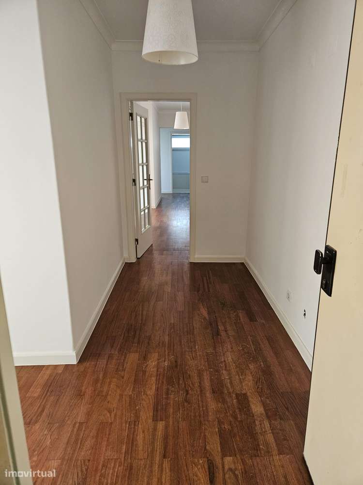 Arrendamento de apartamento T3 em condomínio fechado em Oeiras - Grande imagem: 4/25