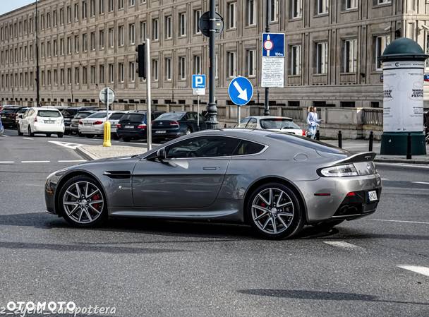 Aston Martin V8 Vantage S SportShift II - 5