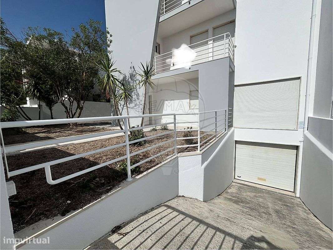 Moradia T4 para venda - Grande imagem: 2/46