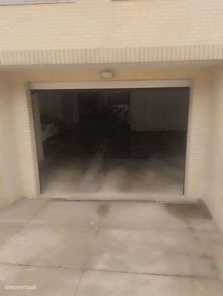 Lugar de garagem e arrumos/arrecadação - Grande imagem: 4/6