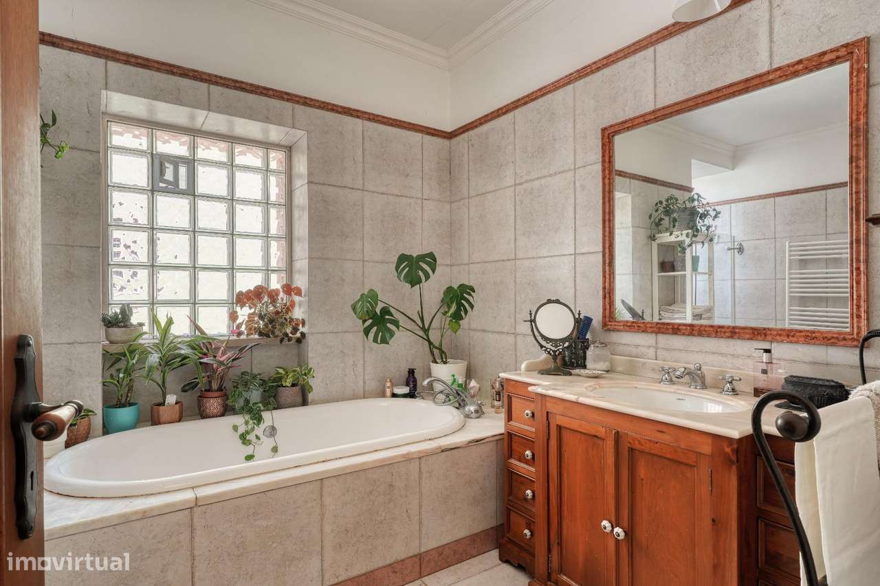 Casa com jardim no coração histórico de Sintra-23