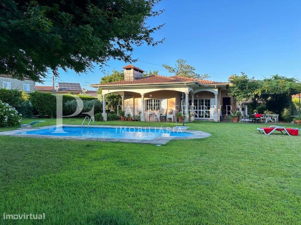 Moradia T3+1 à venda em Antas e Abade de Vermoim - Grande imagem: 5/18