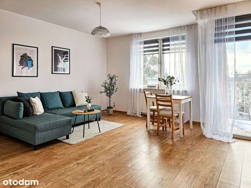 Słoneczna kawalerka I przestronna I umeblowana I od listopada - Pełny obrazek: 1/6