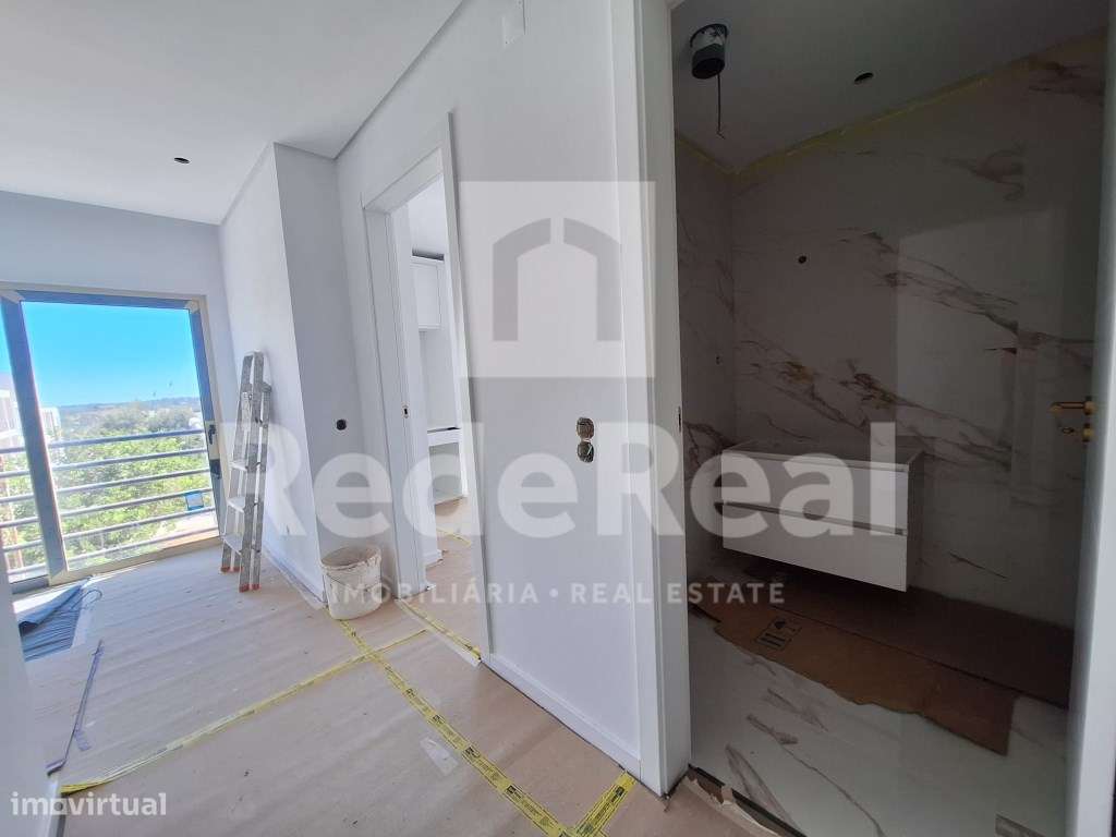 Moradia T3 em construção em Moncarapacho-14