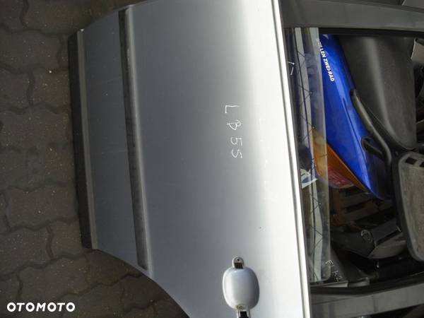 Drzwi lewe tył LB5S Passat B5 FL kombi - 2