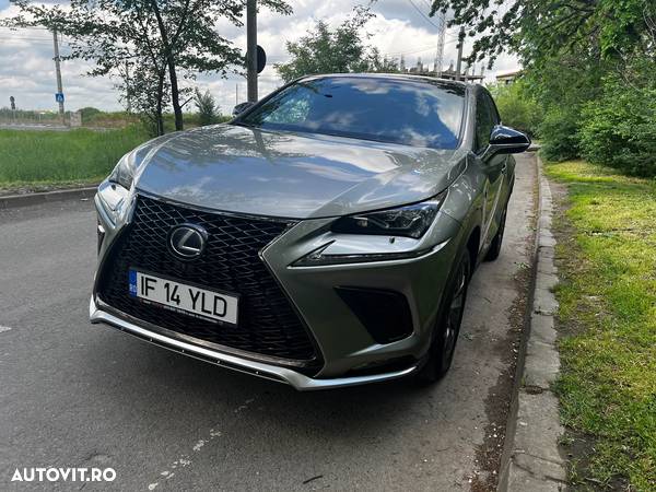 Lexus Seria NX 300h AWD F Sport - 14