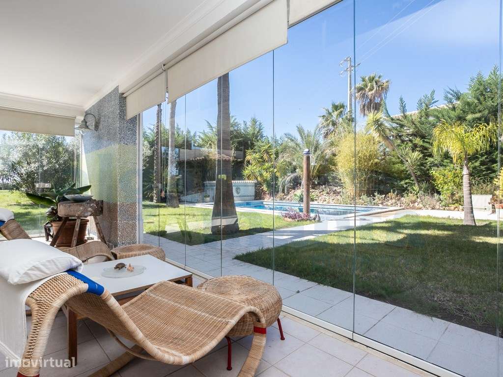 Moradia T5 com Jardim e Piscina + Lote Urbano para construção - Cas...-3