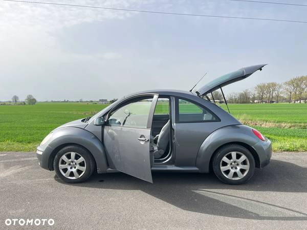 Volkswagen New Beetle 1.9 TDI - 9