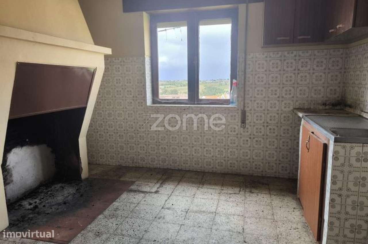 Moradia, 216 m², Mogadouro, Valverde, Vale de Porco e Vilar de Rei - Grande imagem: 5/9