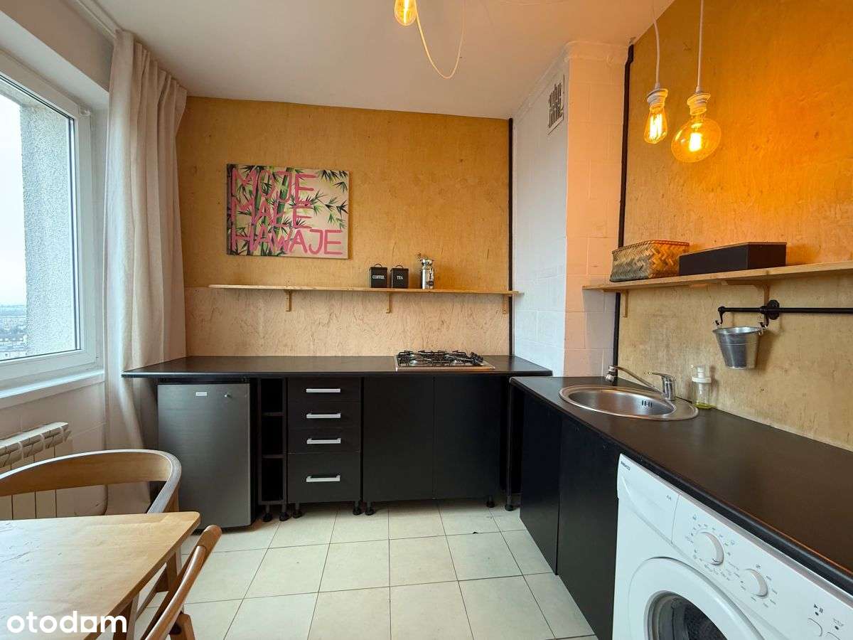 Okazja - ustawna kawalerka na os. Kopernika-0