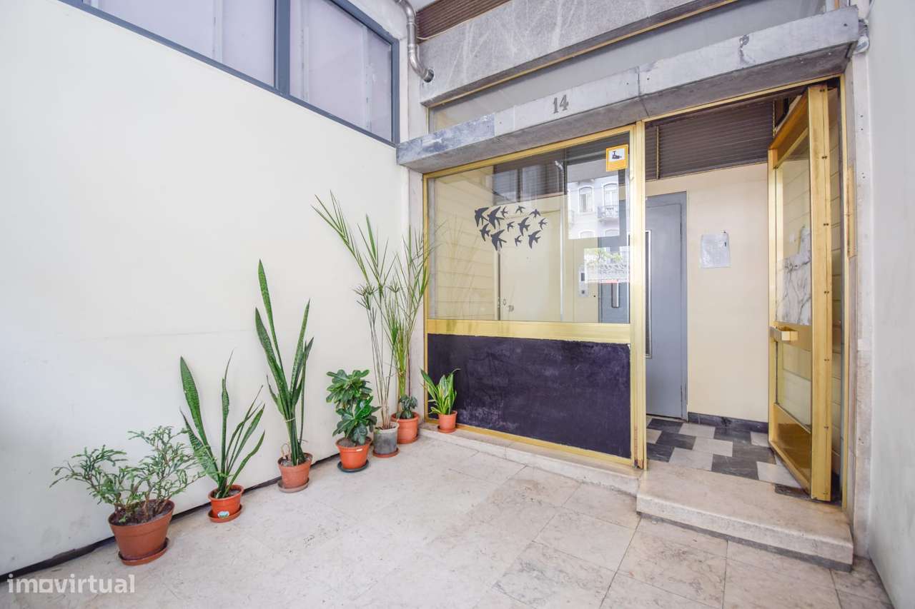 Apartamento T2 à venda em Lisboa-17