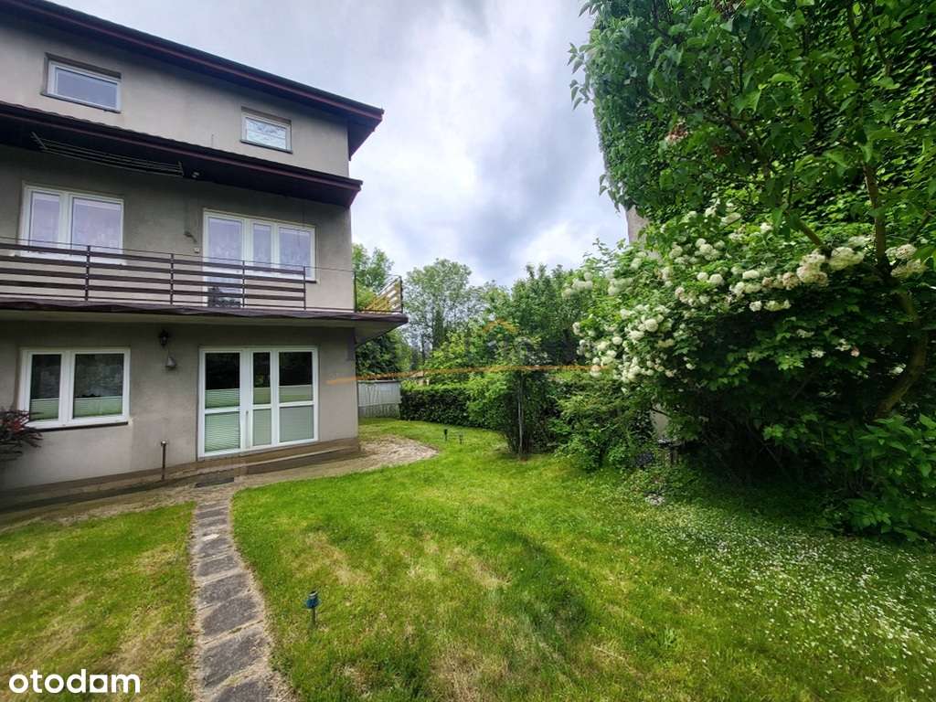 Dom mieszkalny w doskonałej lokalizacji Łódź Górna-17