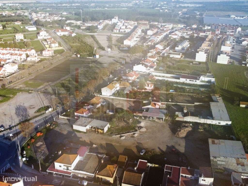 2 LOTES DE TERRENO URBANO COM 6911m2 ATALAIA - MONTIJO - Grande imagem: 4/4