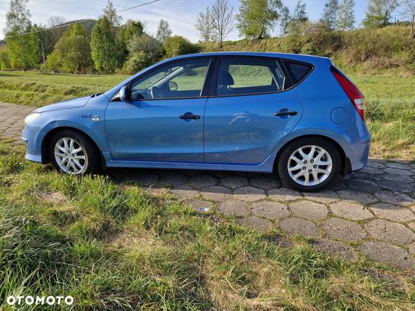 Hyundai I30 1.6 CRDI blue Classic - 27