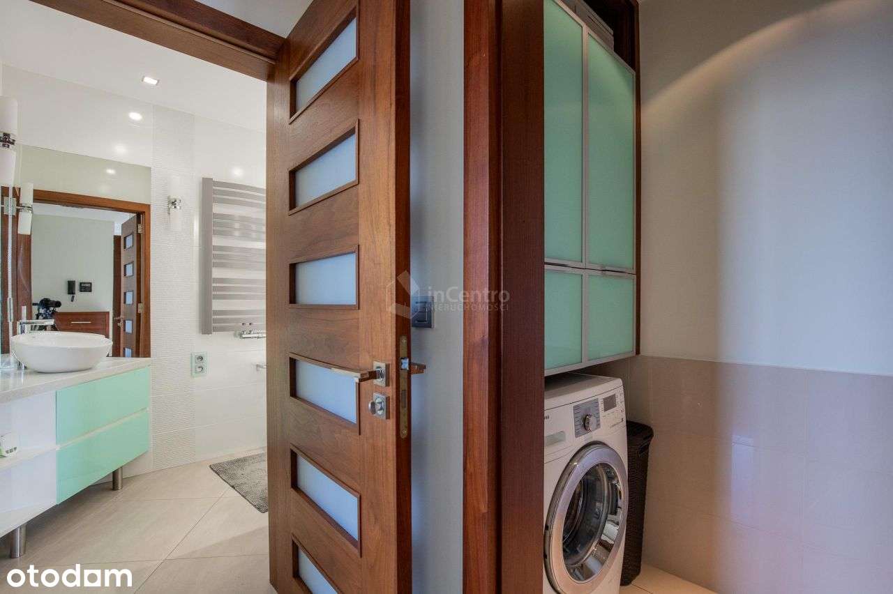 Przestronny apartament z tarasem. Czerwone Maki.-10