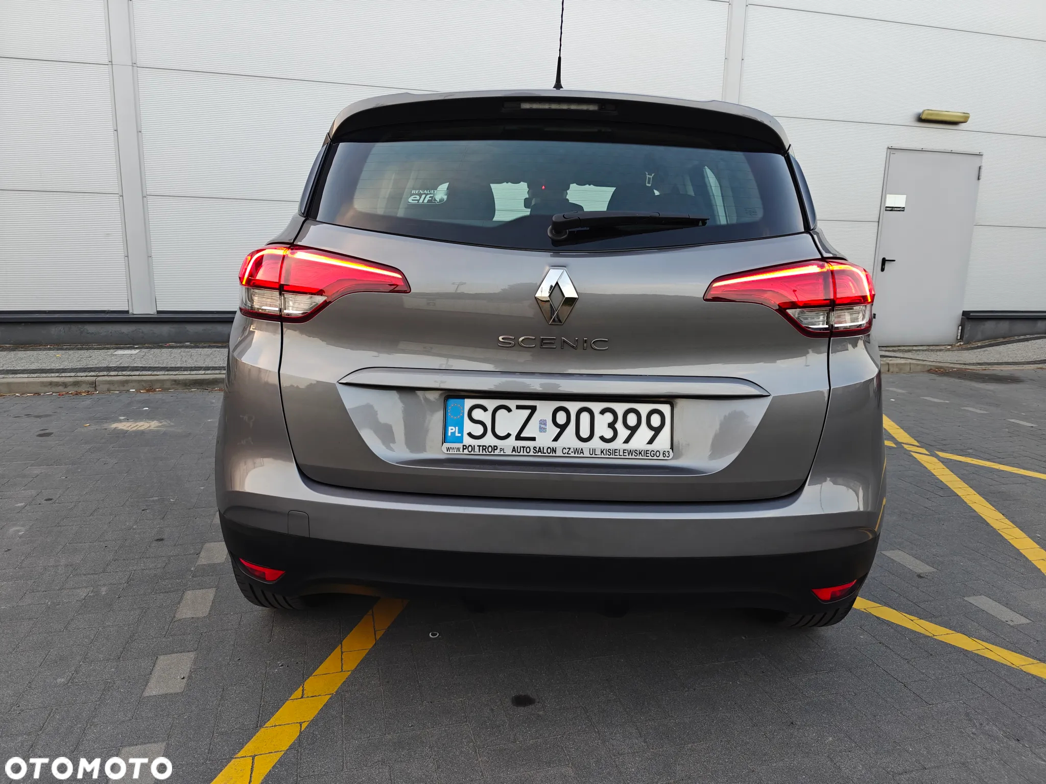 Renault Scenic 1.5 dCi Dynamique - 26