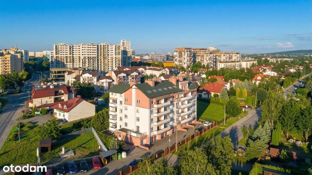 Przestronne 3 pokoje z garderobą i balkonem