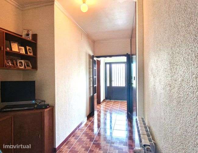 Andar Moradia T2 em Murça!-24