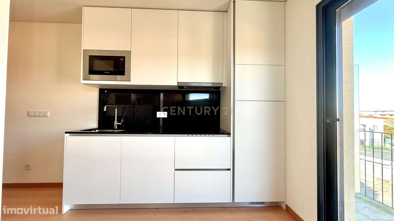 Apartamento T0 para Arrendar  em São Mamede de Infesta - Grande imagem: 4/18