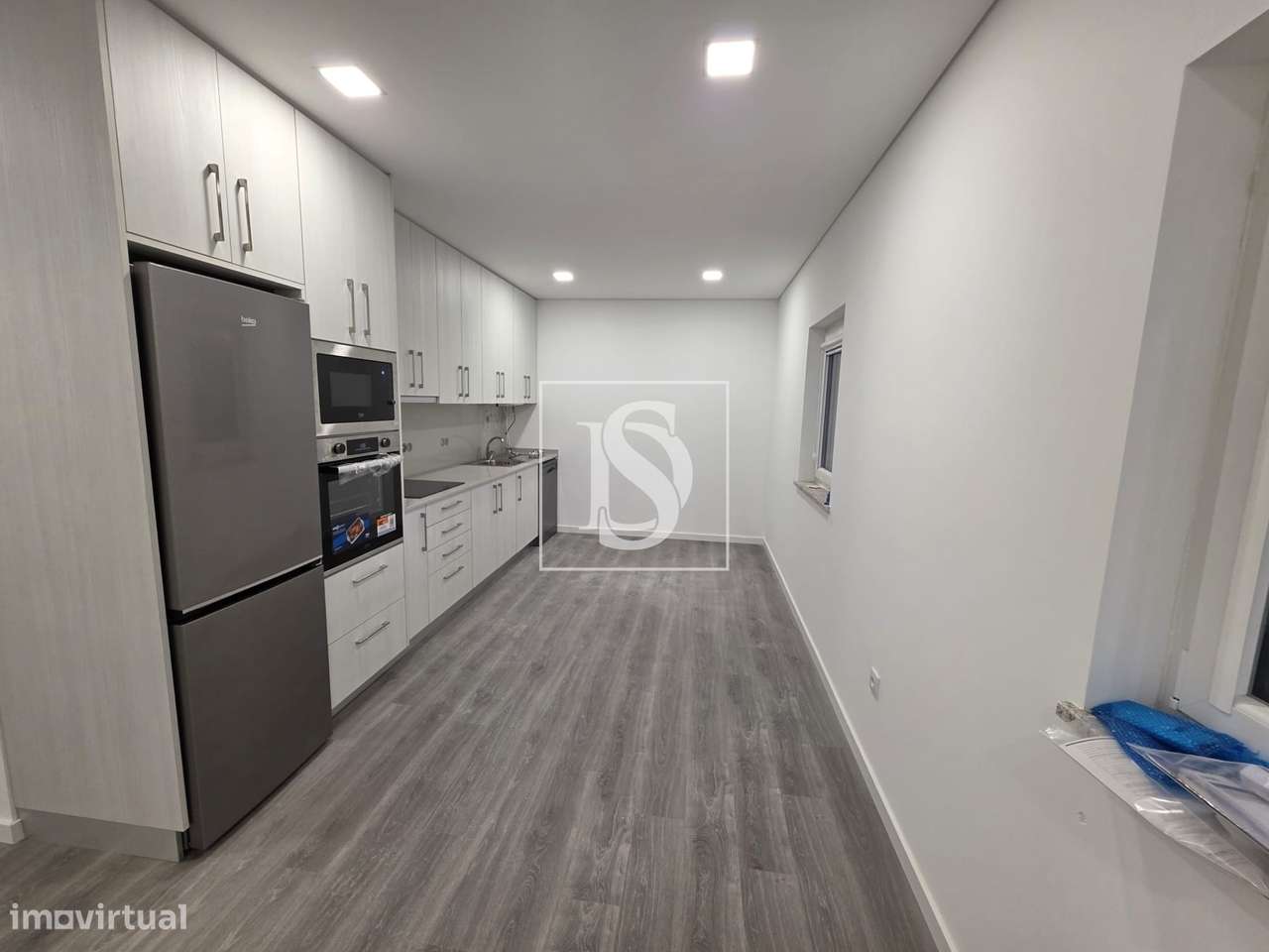 Apartamento T2 novo, no Botulho - Grande imagem: 4/15