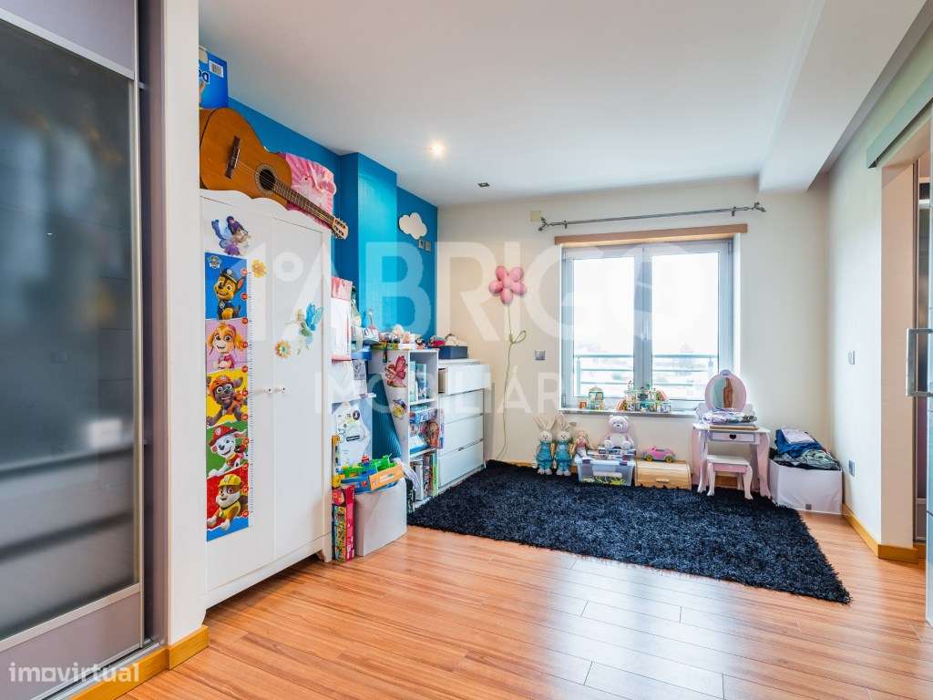 Apartamento T3 Urbanização das Pimenteiras-7