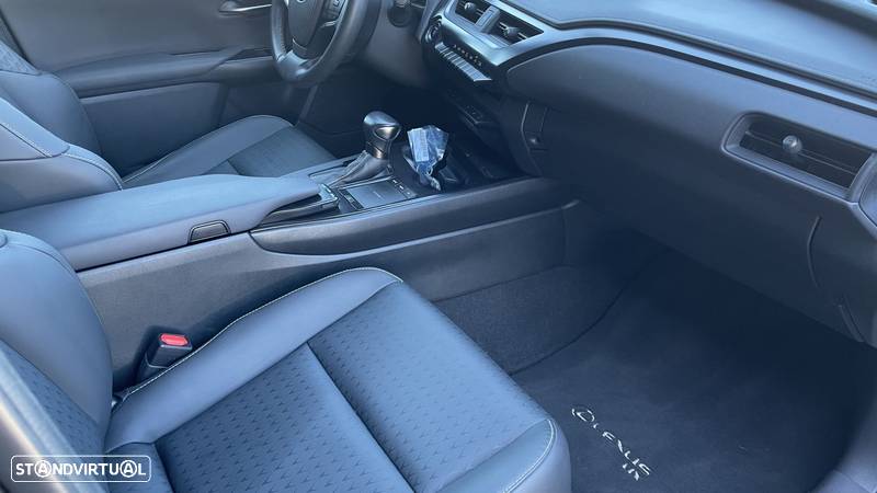 Lexus UX 250h Special Edition (LCA) - 20