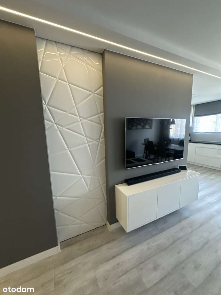 Na sprzedaż 3-pokojowe mieszkanie po generalnym remoncie/ 1 piętro-8