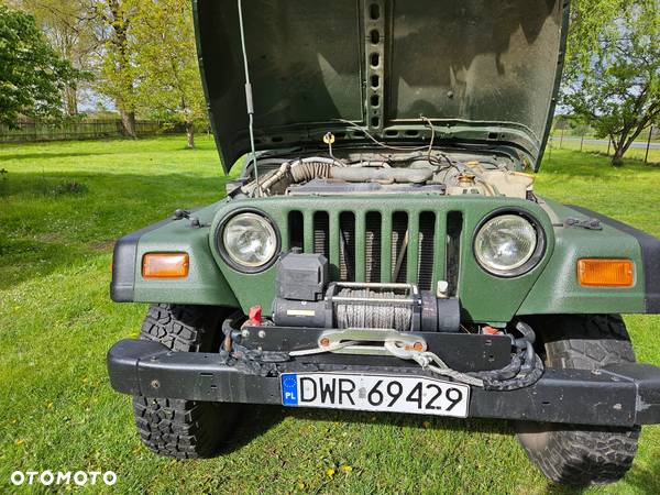 Jeep Wrangler 4.0 Sahara - 6