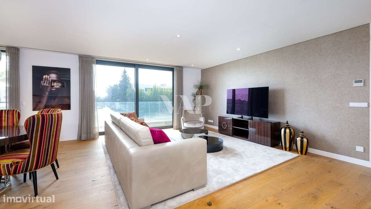 Apartamento T3 de Luxo com Piscina em Vilamoura-5