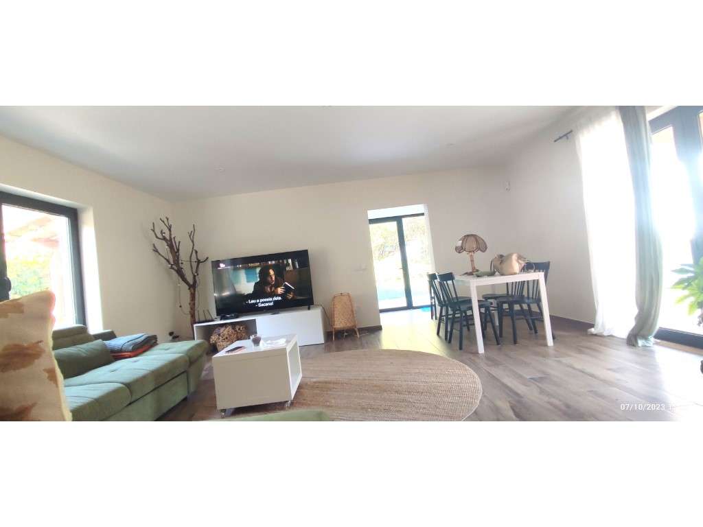 Quinta com duas moradias, anexos, diversas arvores de fruto, vinha ...-22