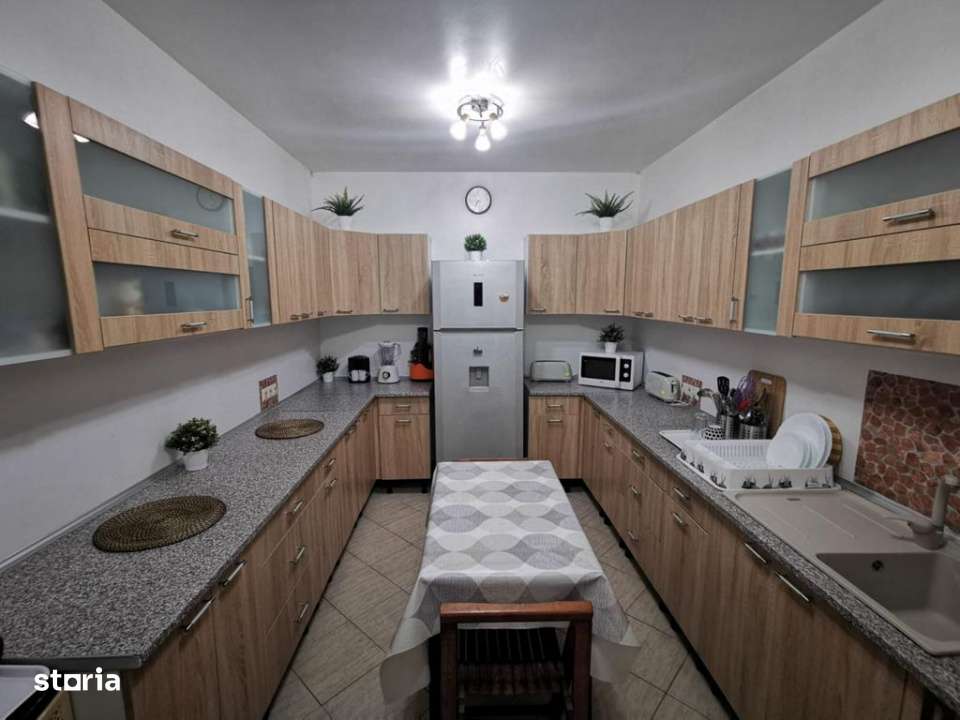 Casa | 3 camere | Metrou Straulesti | Colloseum Mall | - Imagine principală: 5/10