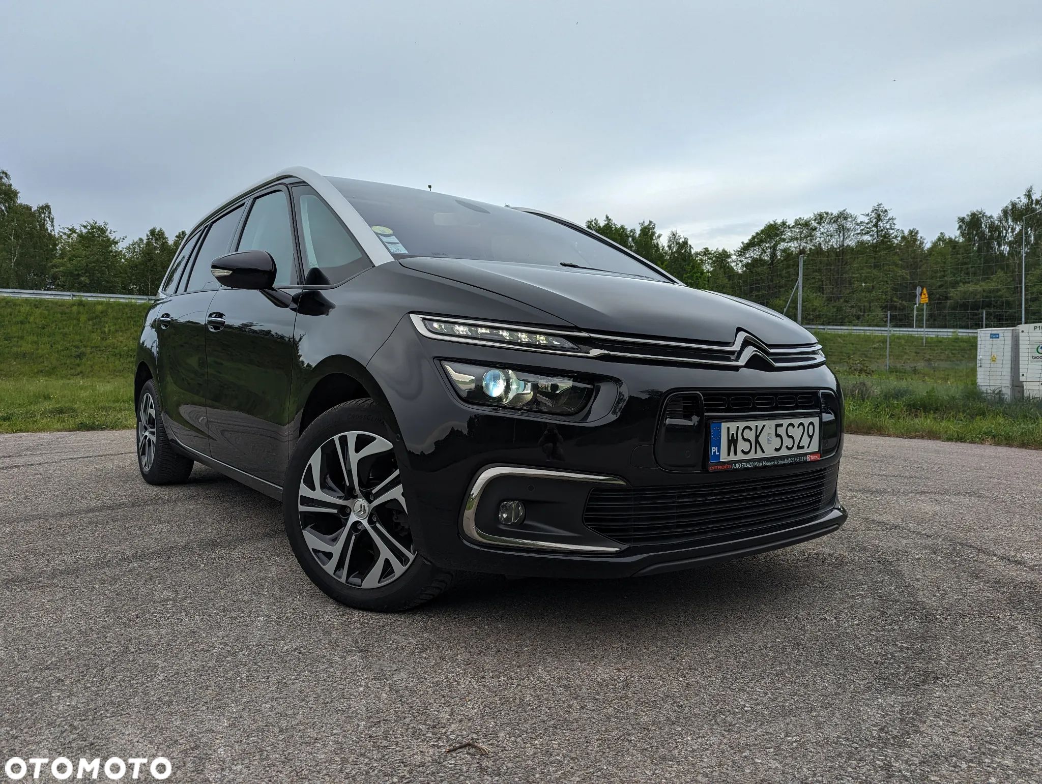 Citroën C4 Picasso 1.6 BlueHDi MoreLife S&S EAT6 - 1