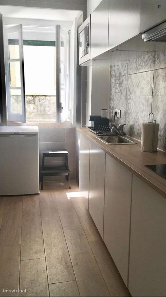 Apartamento com 2 quartos - localizado em Mouraria Lisbon - Grande imagem: 5/10