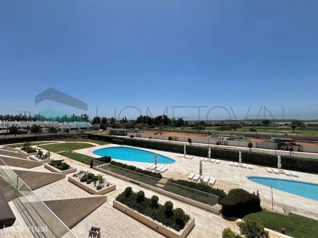 Apartamento com vista deslumbrante sobre o Golfe, no coração de Vil...-34