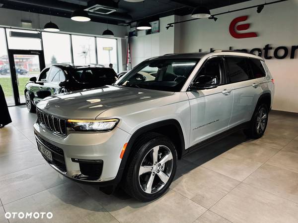 Jeep Grand Cherokee - 13