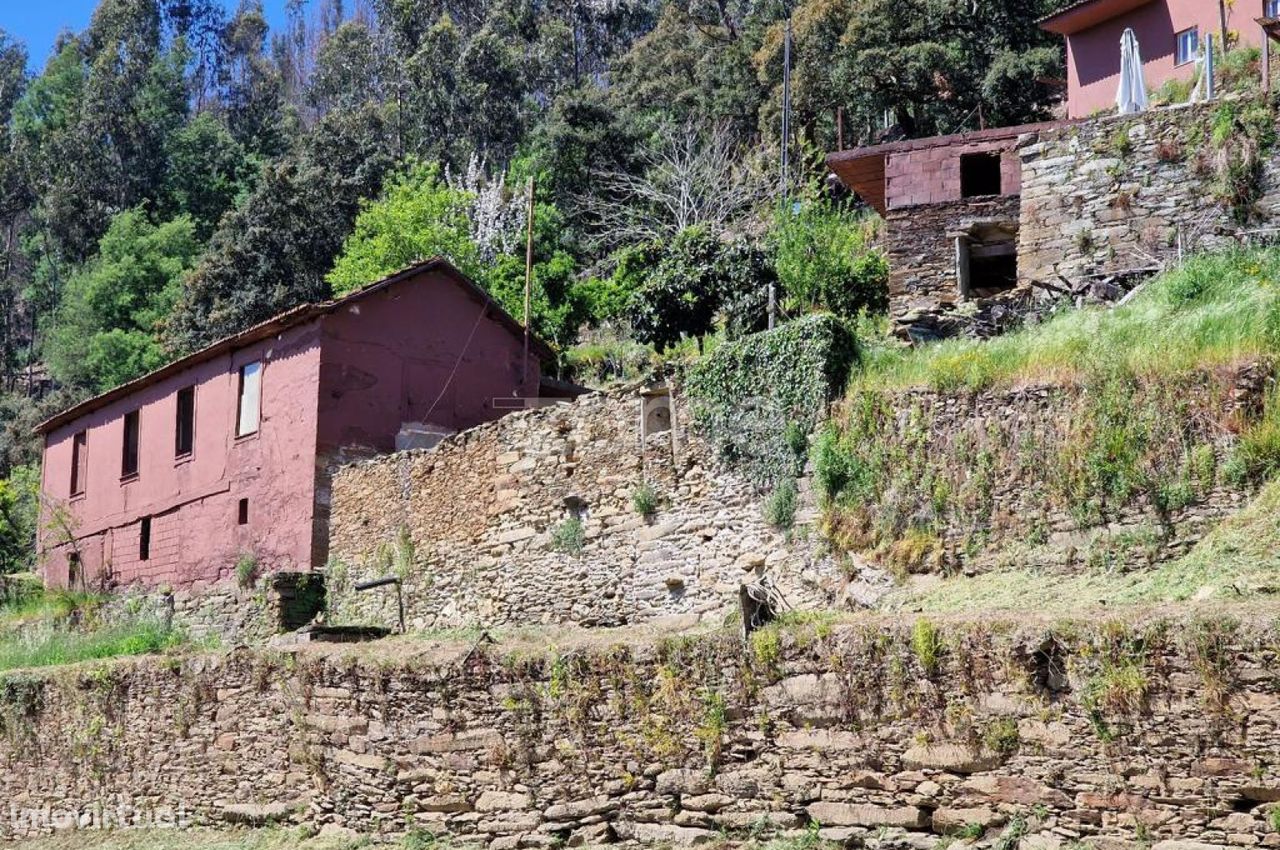 Quinta na margem de Rio douro