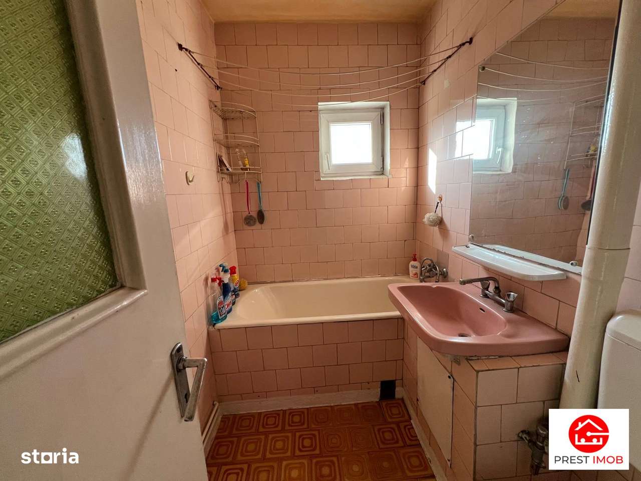 Apartament cu 4 camere de vânzare in Dambu - Imagine principală: 5/9