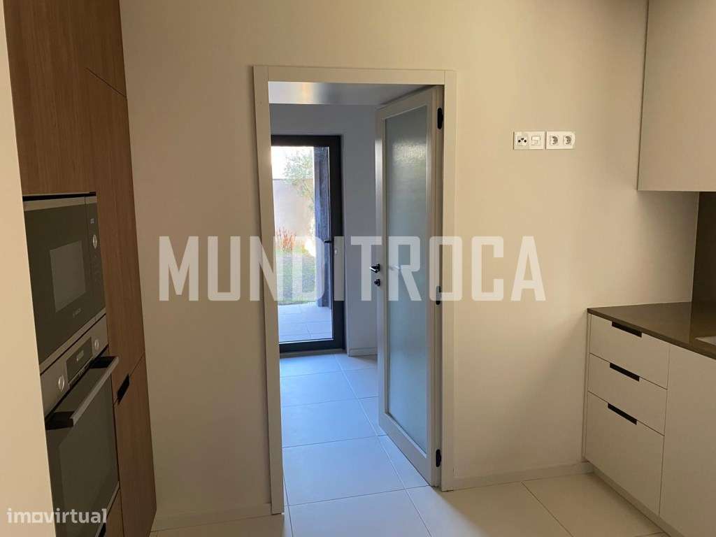 Apartamento T3 Av. Porfirio da Silva - Grande imagem: 5/18