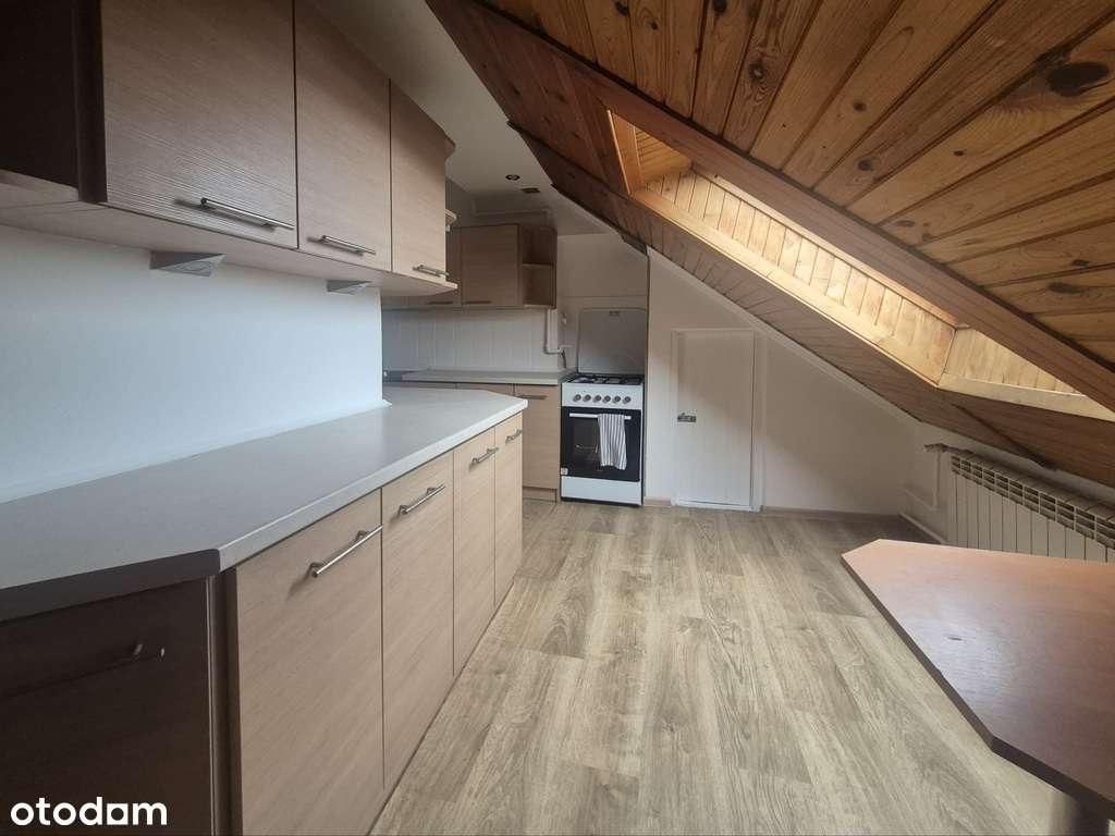 Mieszkanie na poddaszu w Niedomicach-0