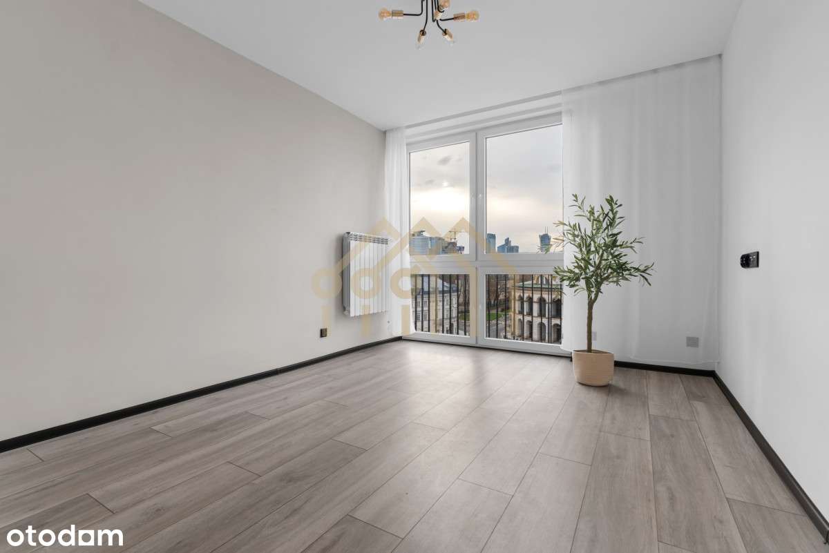 Senatorska Metro I  Po remoncie I Panorama W-wy - Pełny obrazek: 5/20