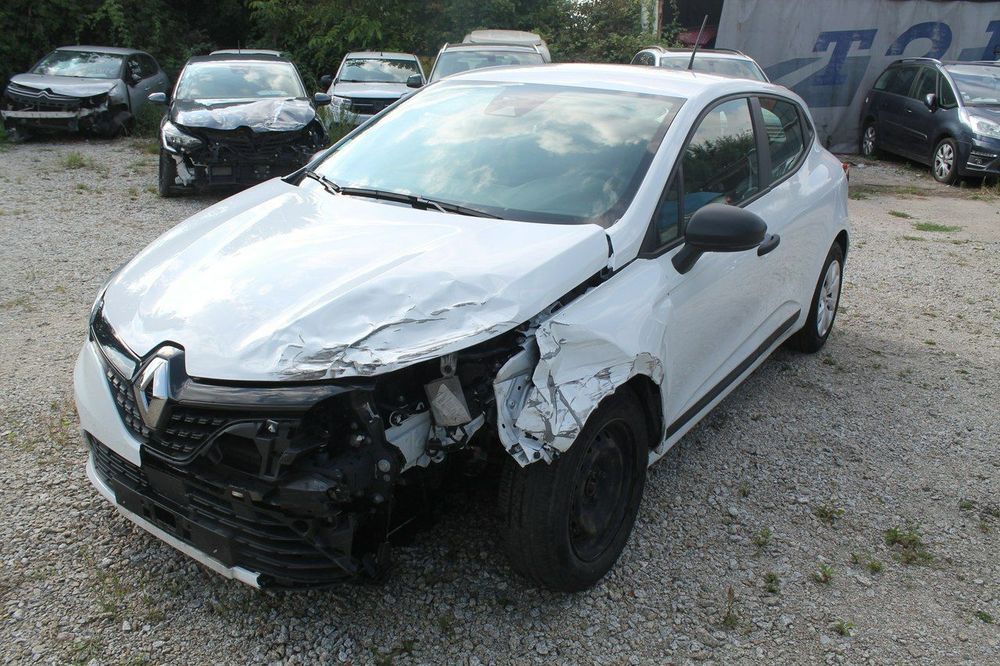 Renault Clio V 2023