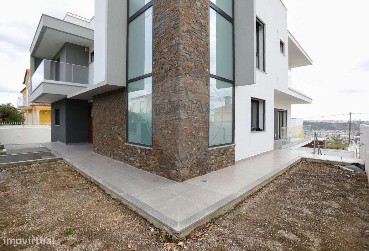 Moradia T5 para venda - Grande imagem: 4/50