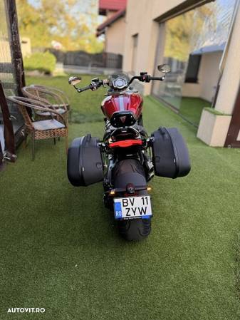 Triumph Rocket 3 GT 221 Special Edition - 6